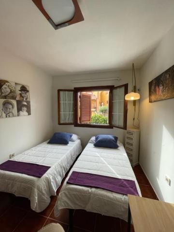 Lourdes 1 Casa Compartida Solo Con La Anfitriona Breña Baja Exterior foto