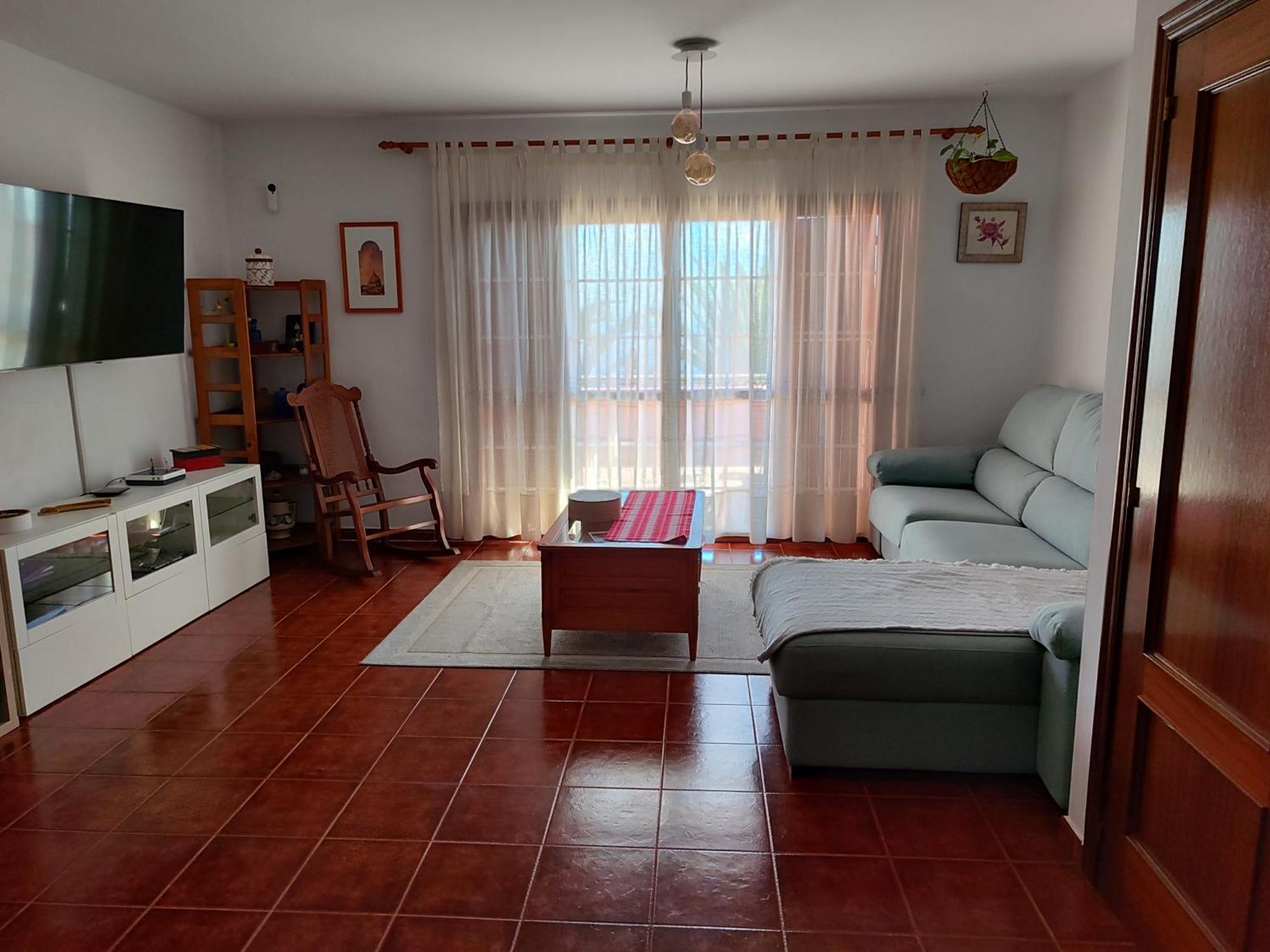 Lourdes 1 Casa Compartida Solo Con La Anfitriona Breña Baja Exterior foto